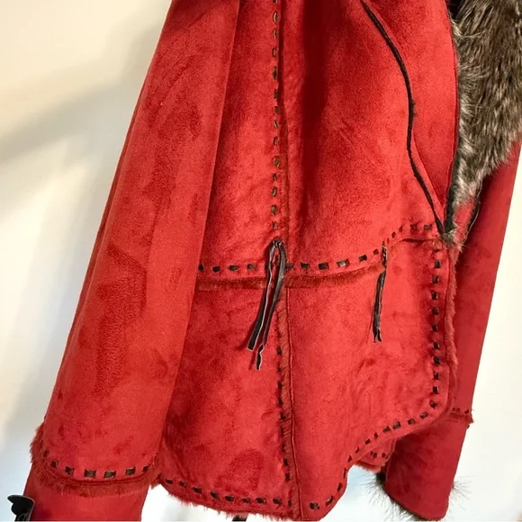 SOLD!! OFFERS INVALID! Regent Park Faux Suede Coat with Faux Fur Collar Size M - Picture 8 of 15